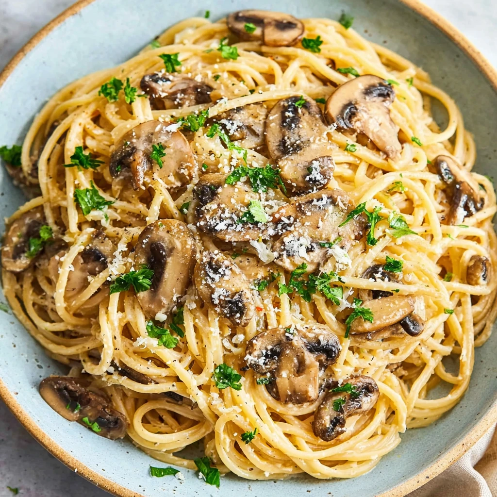 Creamy Garlic Miso Pasta with Mushrooms – A Dreamy Delight