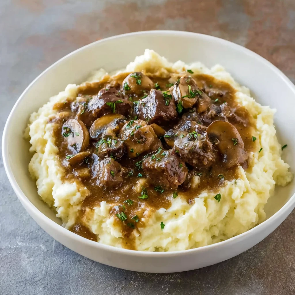 5 Easy Steps for Juicy Slow Cooker Mushroom Beef Tips